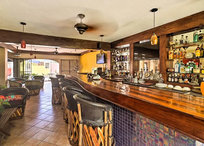 Gorgeous Penthouse W/ Deck & Ocean Views! * Cozumel